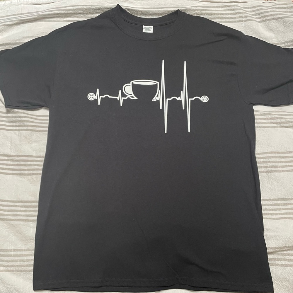 New Coffee is life t-shirt size Large